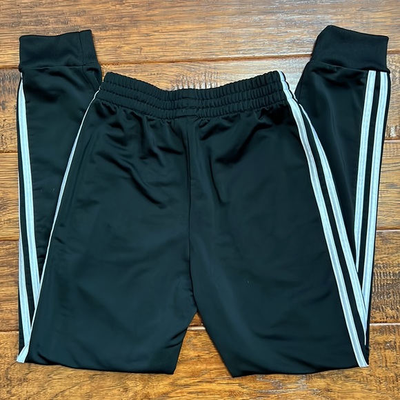 Adidas Kids Unisex Originals Adicolor SST Track Pants Black/White Excellent Cond - Picture 5 of 5